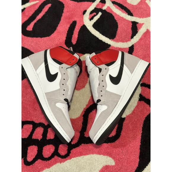 Jordan 1 Retro High Light Smoke Grey GS 6.5 Y - Picture 4 of 9